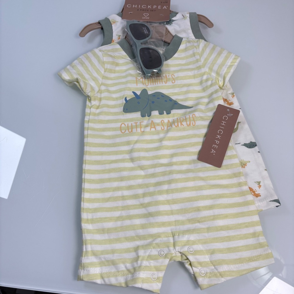 Chickpea Boy 3-6M Green Dinosaur 3pc Romper & Sunglasses Set NEW Striped Graphic